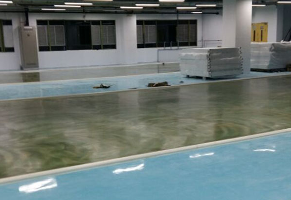 電鍍<a href='/Helps/gongchangdipingjieju.html' class='keys' title='點(diǎn)擊查看關(guān)于車間地坪的相關(guān)信息' target='_blank'>車間地坪</a>.png