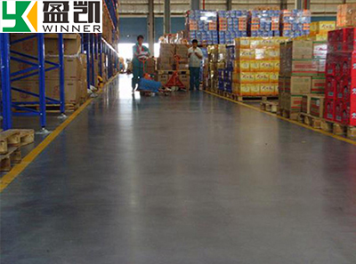 倉儲(chǔ)金剛砂耐磨地坪.jpg 倉儲(chǔ)金剛砂耐磨地坪.jpg